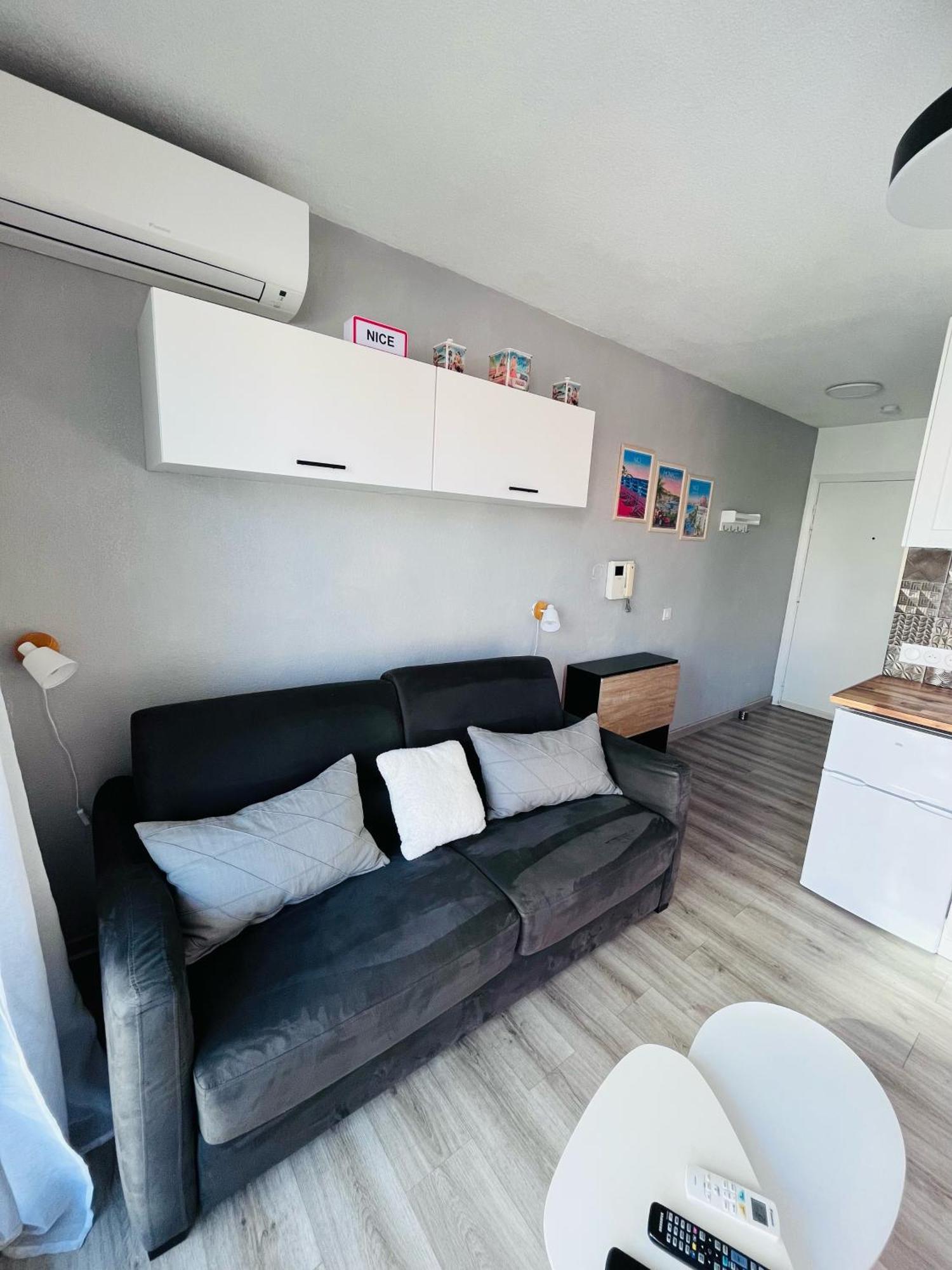 Studio Terrasse Et Parking Prive Nice Exterior foto